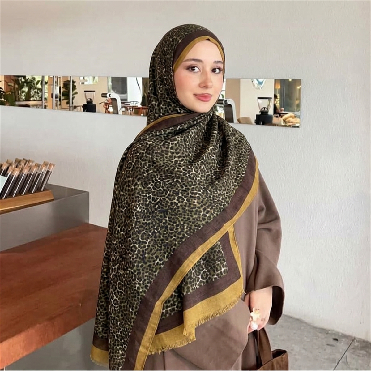 Vintage Leopard Print Hijab Sc - Street Fashion Hijab ulasan dan harga