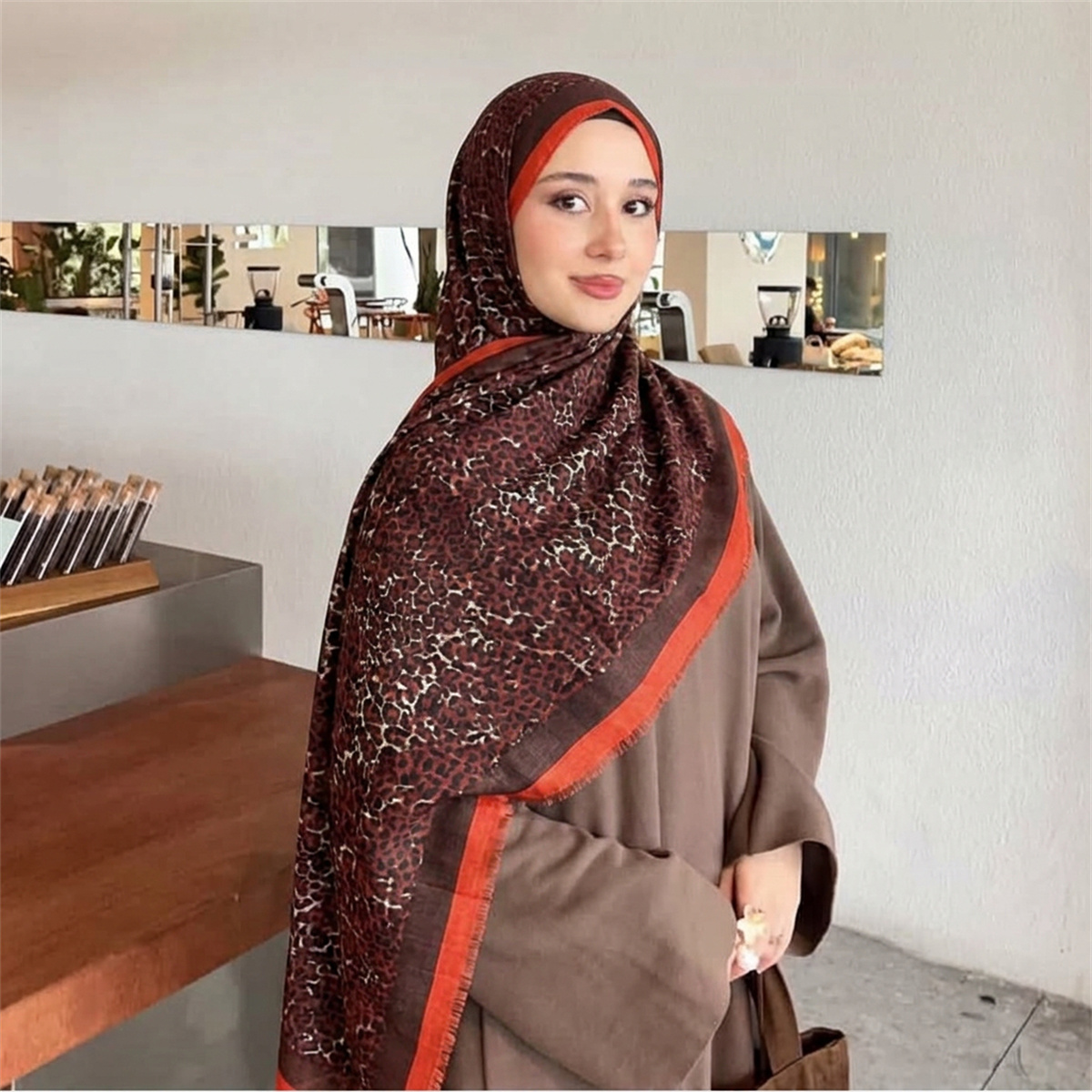 Vintage Leopard Print Hijab Sc - Street Fashion Hijab ulasan dan harga