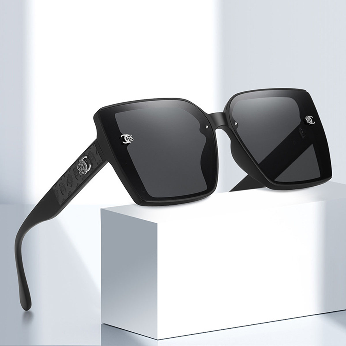 New Fashionable Sunglasses - S - Street Fashion Definition ulasan dan harga