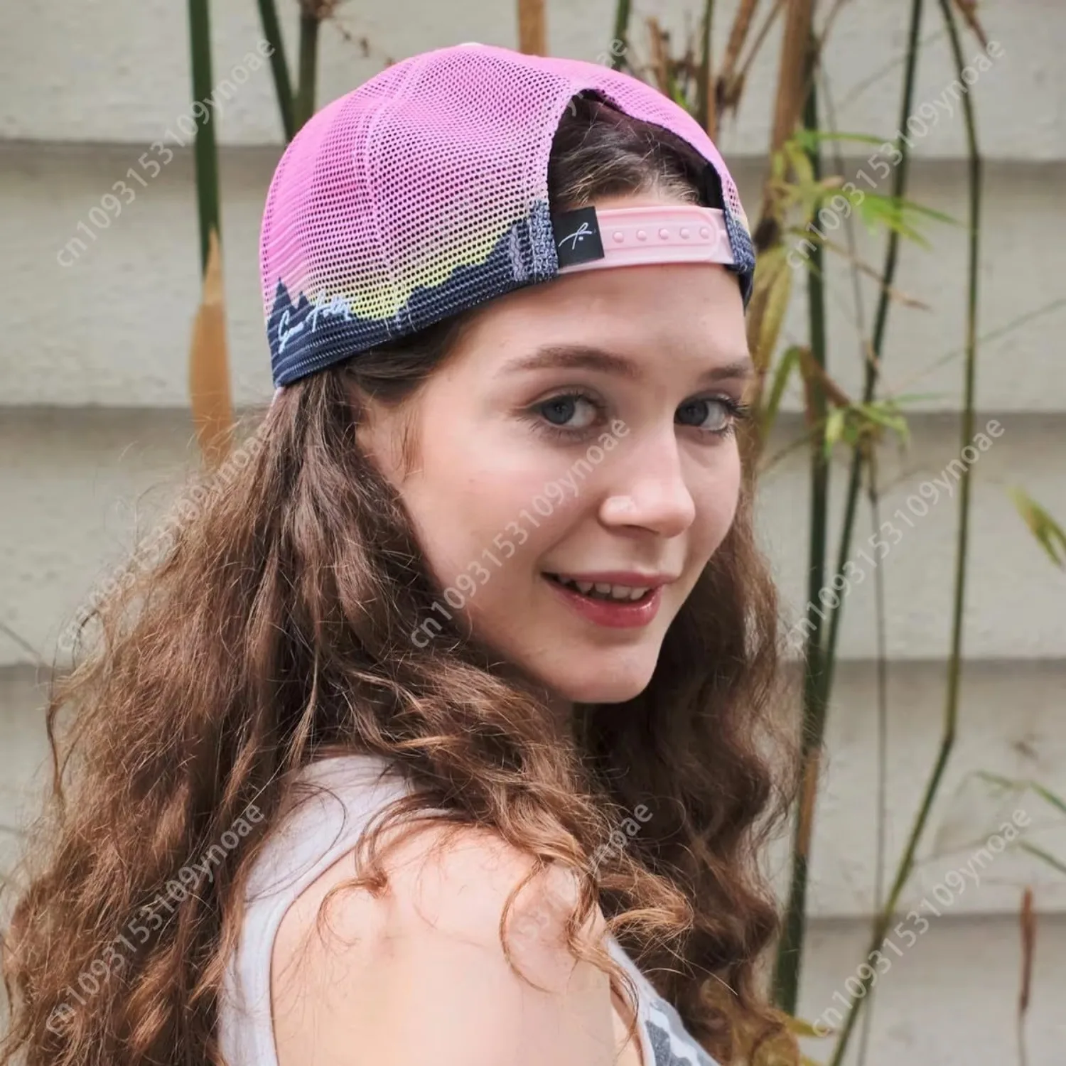 Grace Folly Beach Trucker Hat  - Baseball Cap Fitted ulasan dan harga